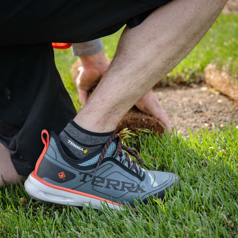 Men's Terra Lites Low Nano Composite Toe Athletic Safety Work Shoe image number 9